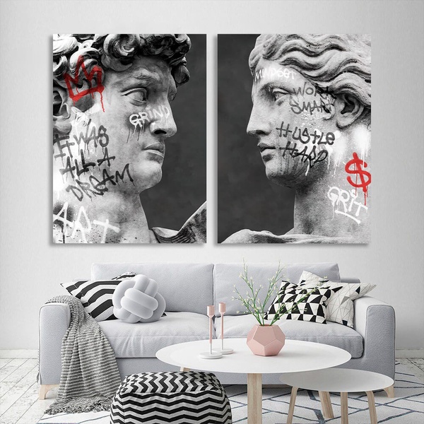 Картина на полотні на стіну у вітальню інтер'єрна модульна диптих із 2 частин Статуї Венера і Давид із графіті, 2 частини по 30х40 см, Холст поліестеровий
